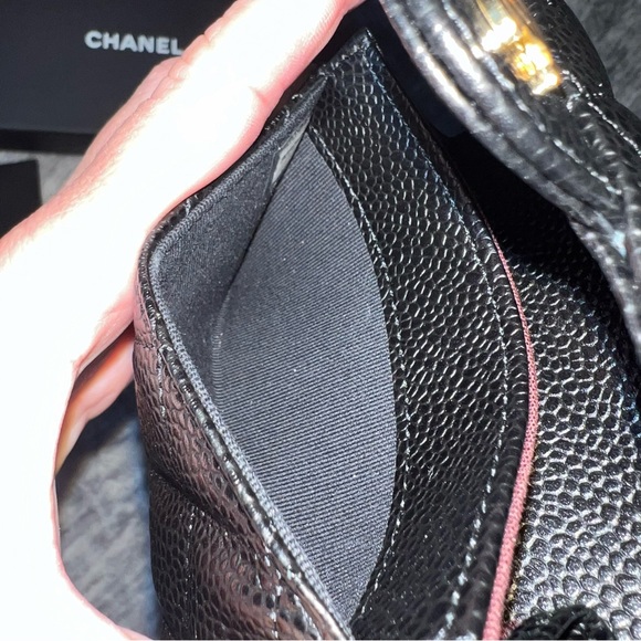 CHANEL CAVIAR LEATHER CC LOGO CREDIT CARD HOLDER WALLET - Picture 11 of 13